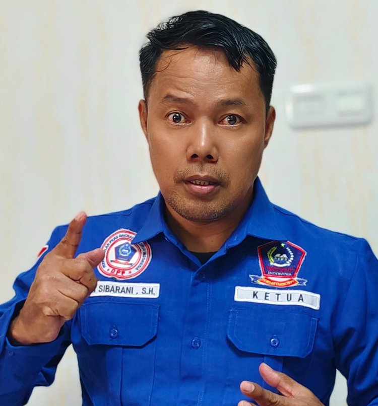 RAPAT TERTUTUP KOMISI II DPRD PROVINSI RIAU DENGAN PARA PENGUSAHA SAWIT BERTENTANGAN DENGAN UNDANG-UNDANG INFORMASI PUBLIK, INSAN PERS BEREAKSI