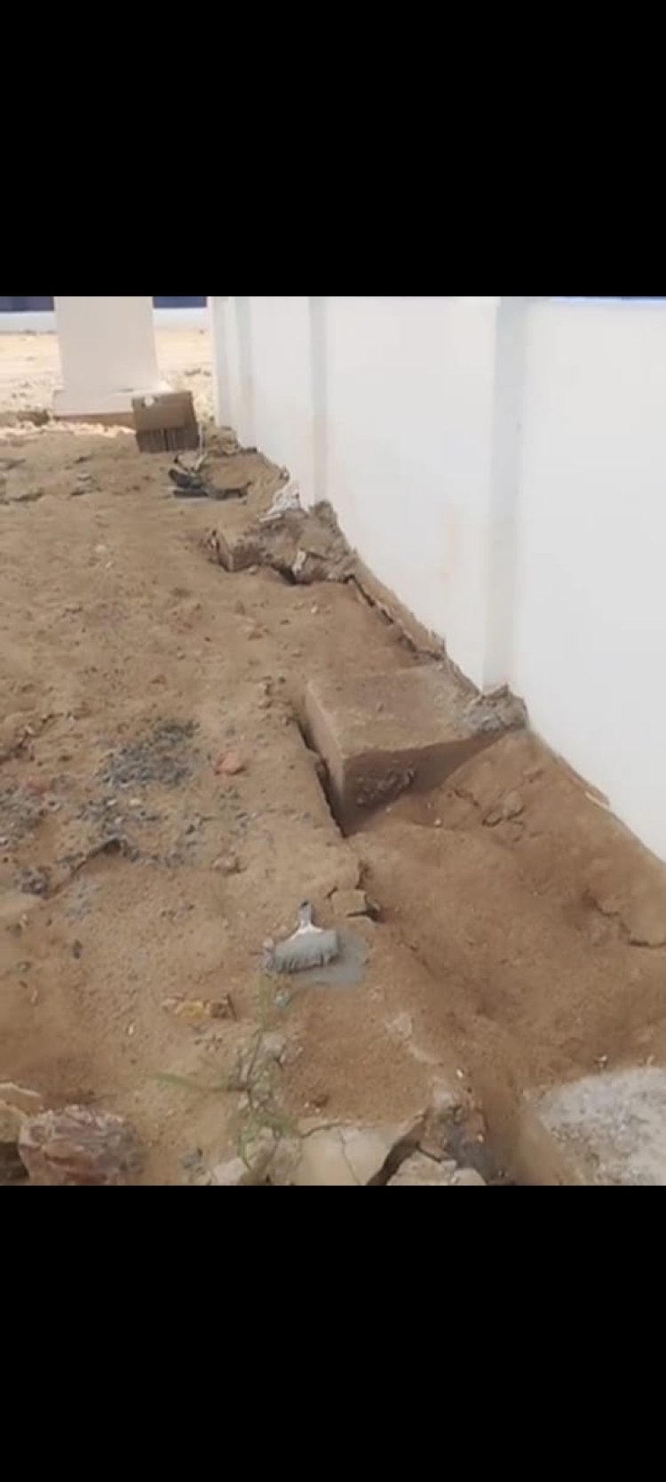 PROYEK SPAM SEI BEMBAN SENILAI HAMPIR 90 MILIAR RUPIAH MENGALAMI PERGESERAN PONDASI