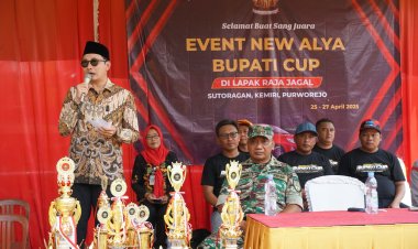 Wabup Buka Lomba Merpati Kolong "Bupati Cup" di Desa Sutoragan