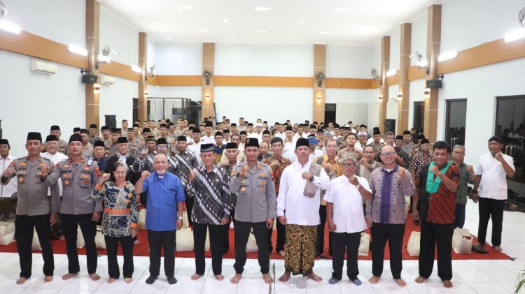 Polres Purworejo Doa Bersama Dalam Rangka Memperingati Hari Bayangkara Ke - 79.