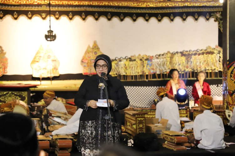 Nguri-Nguri Budaya Lokal Purworejo melalui Jamasan Pusaka Tahun 2025