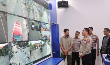 Traffic Management Center (TMC) di Serahkan Korlantas Polri  Ke Satlantas Polres Purworejo