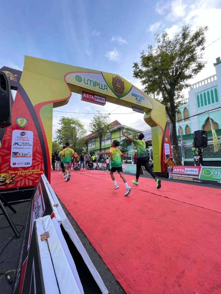 Ribuan Pelari Meriahkan UMPWR Fun Run 2025 di Peringatan Milad ke-61