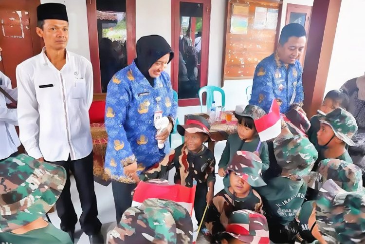 Pemkab Purworejo Salurkan CPP untuk Warga Tujuh Desa Terdampak Banjir Rob di Ngombol