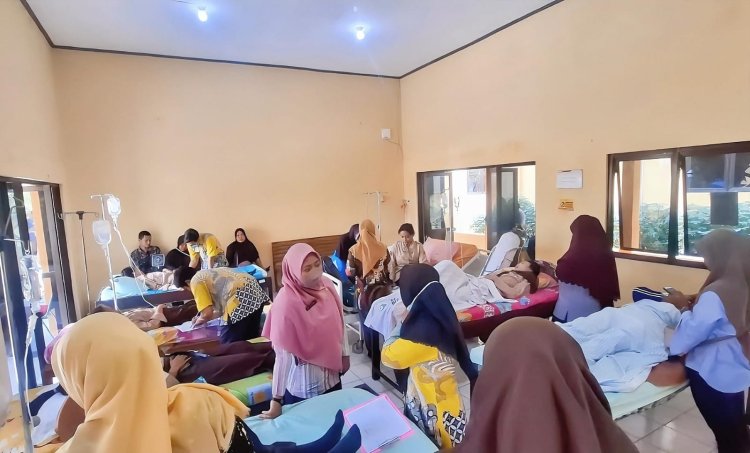 Ratusan Siswa Purworejo Diduga Keracunan Usai Santap Makan Bergizi Gratis