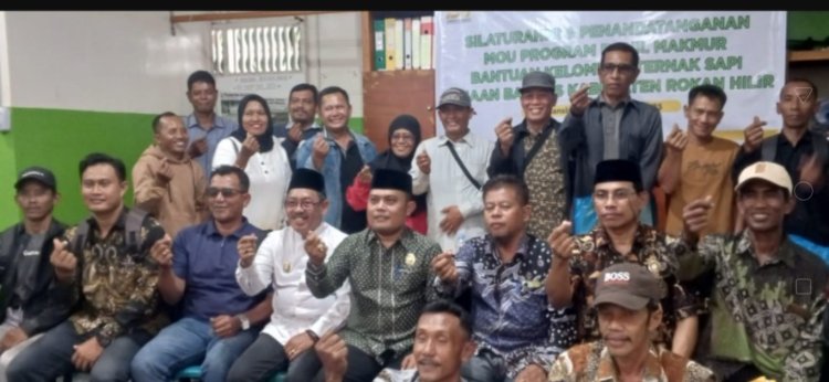 BAZNAS Rohil Tegaskan Penyaluran Bantuan Sapi Program ‘Rohil Makmur’ Transparan dan Tepat Sasaran