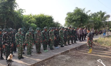 Awali Tugas dengan Disiplin, Danramil Kuala Kampar Lettu Inf Feby Harahap Pimpin Apel Pagi dan Berikan Semangat kepada Tim Satgas TMMD