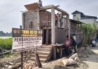 Kejar Target Penutupan TMMD ke-129, Satgas Kodim 0313/KPR Kebut Pembangunan MCK SD 013 Pangkalan Terap