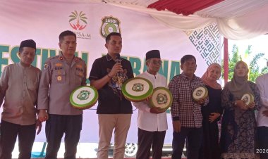 Ketua LASQI Pekanbaru,Hadiah Festival Rebana Koppsa M Terbesar.             Detik Aktual News.Com.