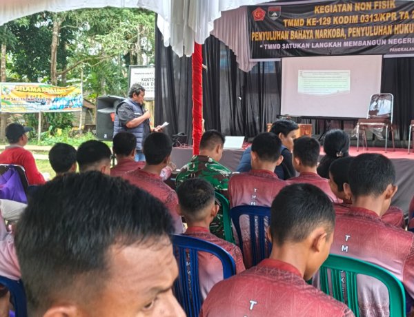 Bentengi Generasi Muda dari Narkoba dan Pelanggaran Hukum, Satgas TMMD ke-129 Kodim 0313/KPR Gelar Penyuluhan di Pangkalan Terap