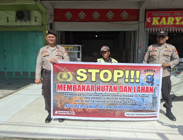 Polsek Pangkalan Kerinci Patroli Daerah Rawan Karhutla, Sosialisasikan Larangan Membakar Hutan dan Lahan