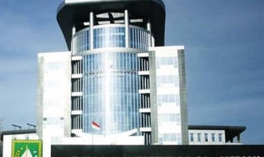 Mark Up Harga Bahan Bangunan dan  Konstruksi di Dinas PUPR Riau, Negara Dirugikan Rp 1.095 Miliar.  Detik  Aktual  News.com